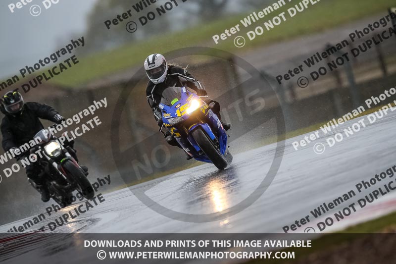 PJM Photography;donington no limits trackday;donington park photographs;donington trackday photographs;no limits trackdays;peter wileman photography;trackday digital images;trackday photos